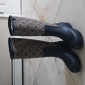 Tory Burch - Elegant Women's Patterned Rain Boots